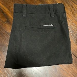 Mens Shorts size 34 Black Travis Mathew.